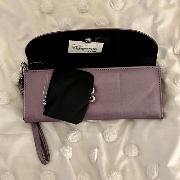 Metallic Purple Clutch Purse.  NWT. - Picture 5 of 7